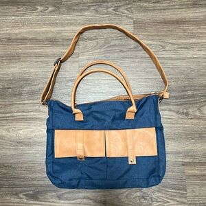 Navy blue tote bag
